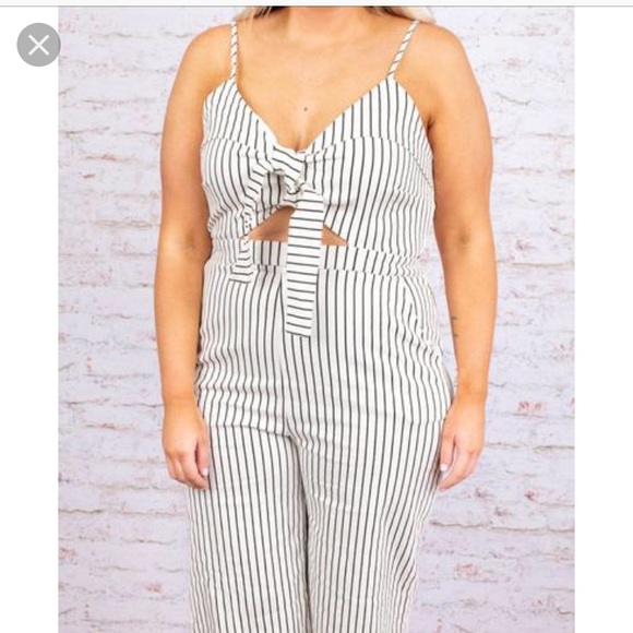 Upstate Retreat Jumpsuit, White-Black - Picture 3 of 3